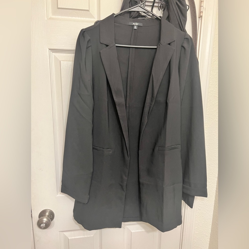 Black Blazer only worn once